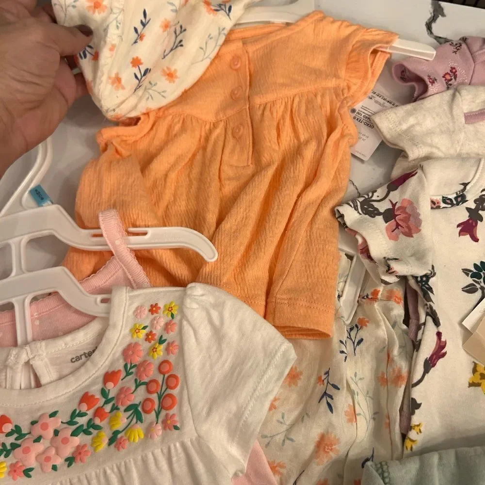 Baby bundle of 6-12 months of clothes - Picture 6 of 12
